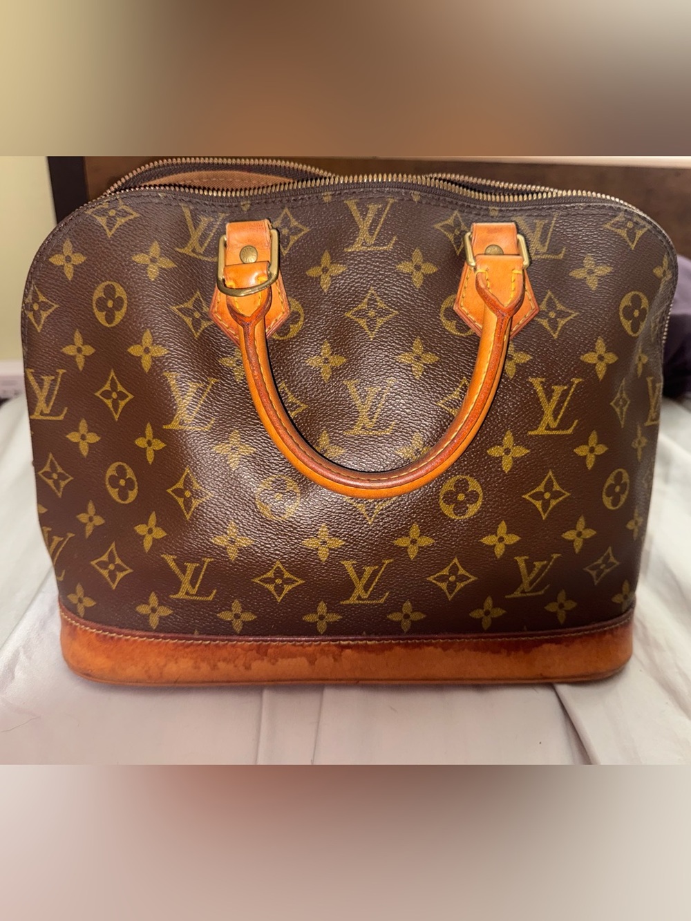 Authentic Louis Vuitton Vintage Alma PM with CofA, Dust Bag, Gold Chain & Box